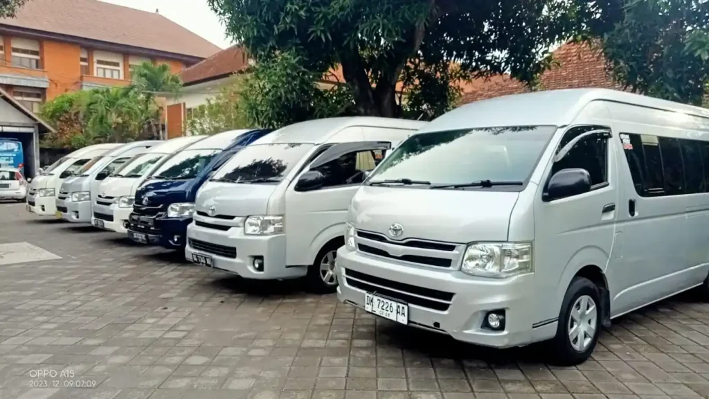 book minivan rental with gede bali transport