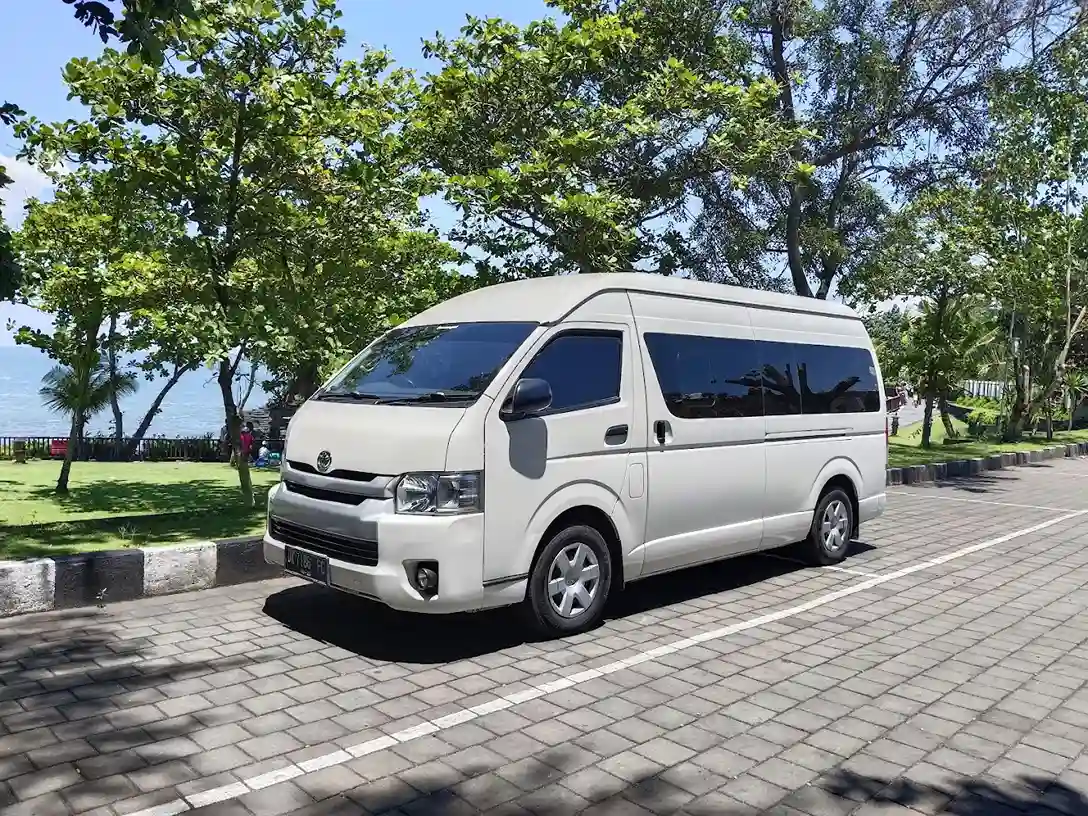 Hiace Rental in Bali for Group Travel & Corporate Events by Gede Bali Transport