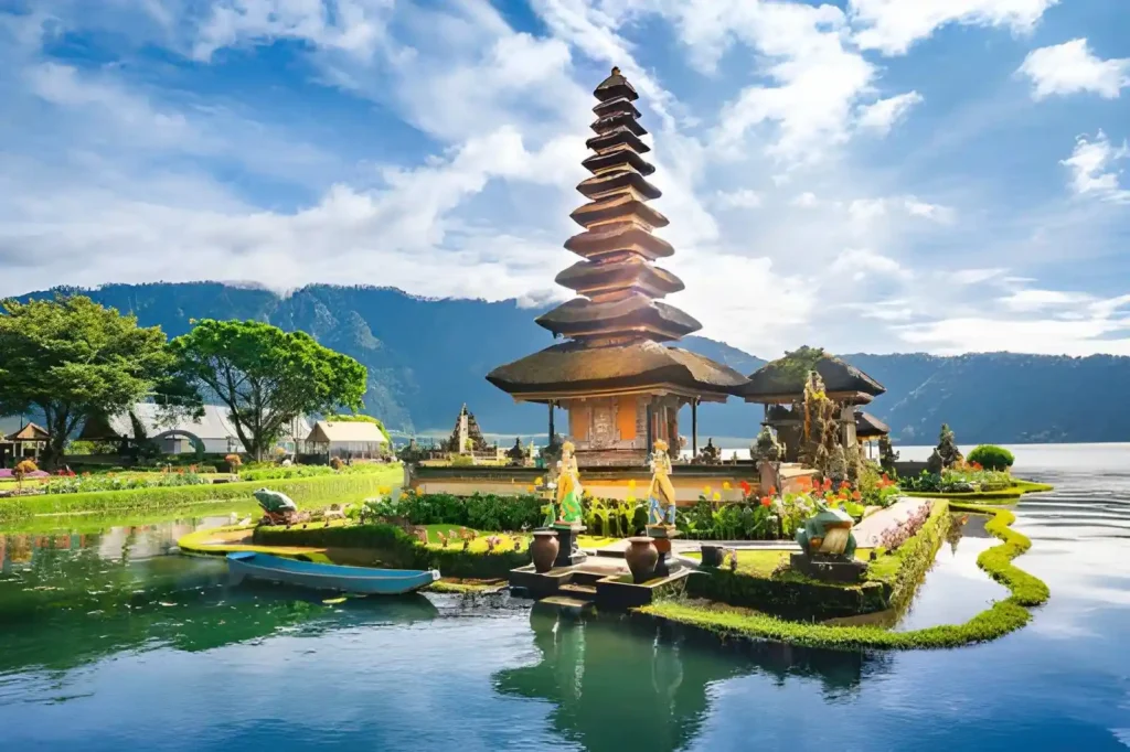 When is high and low season in bali
