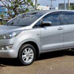 Toyota Innova Gede Bali Transport silver